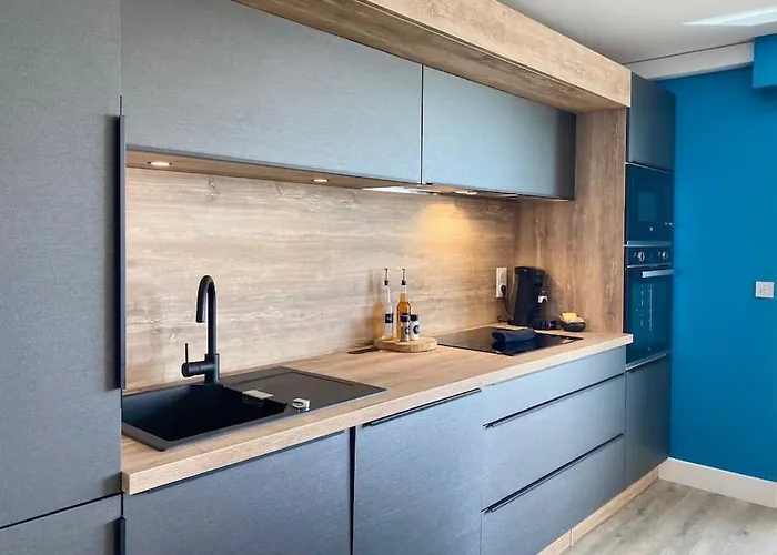 Panoramic - Magnifique T3, Climatisé Avec Parking *